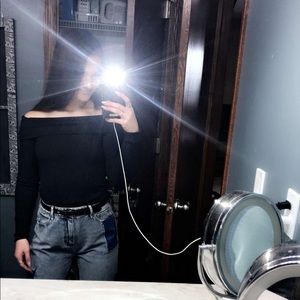 Meet your Posher, Chloe